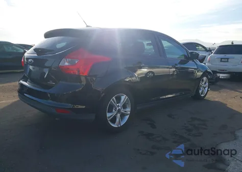 2014 Ford Focus Se z USA, uszkodzony, nr VIN 1FADP3K29EL341566